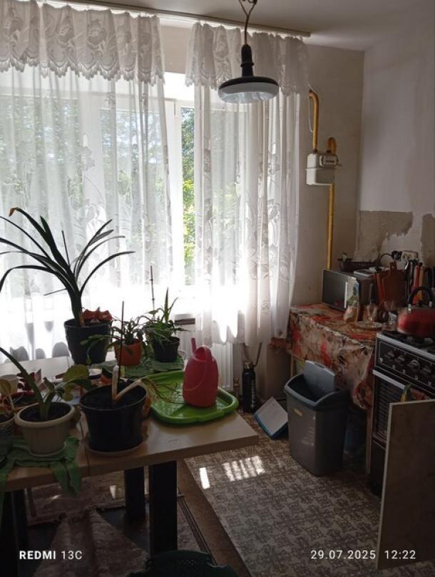 Квартира, 2-кімн., Люботин, Харьковский район, Станционная
