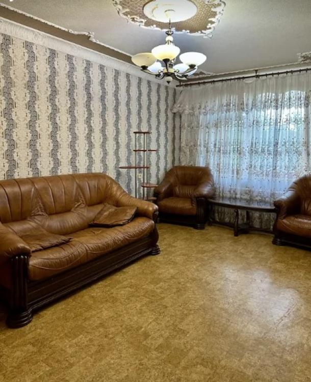 Квартира, 3-кімн., Харьков, 520м/р, Валентиновская