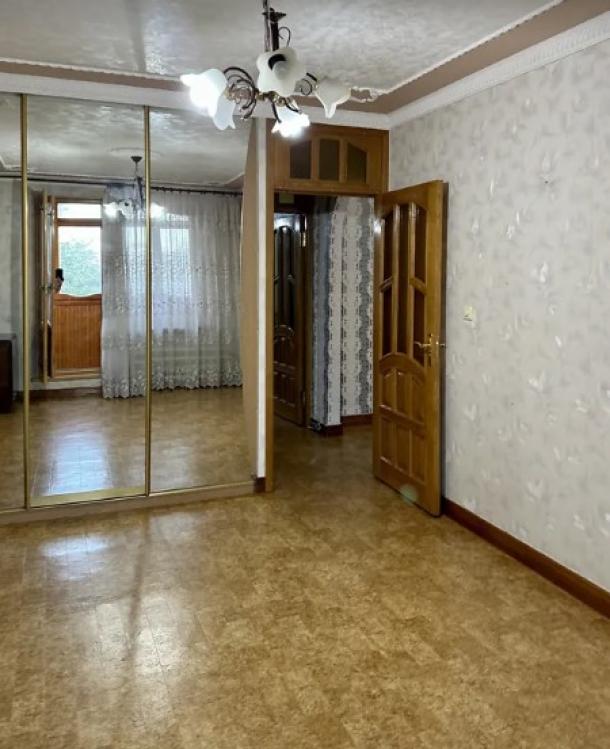Квартира, 3-кімн., Харьков, 520м/р, Валентиновская