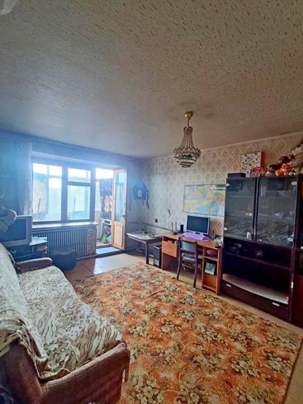 Квартира, 3-кімн., Березовское, Харьковский район