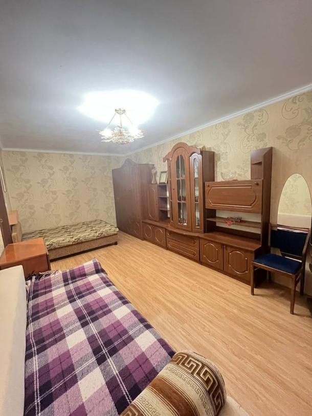 Квартира, 1-кімн., Харьков, Пятихатки, Синельникова