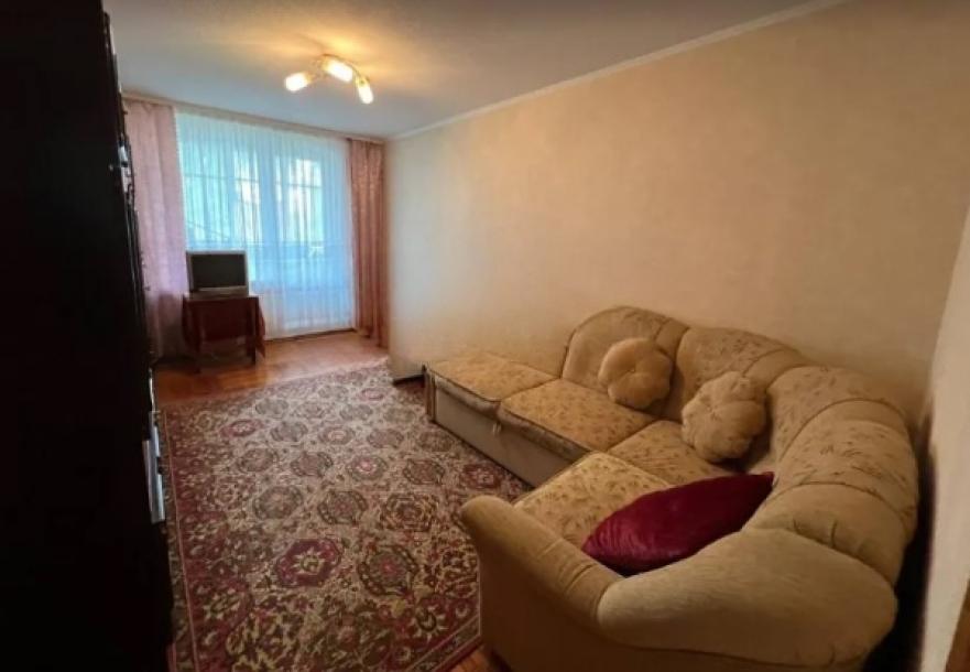 Квартира, 3-кімн., Харьков, Жуковского поселок, Жуковского проспект