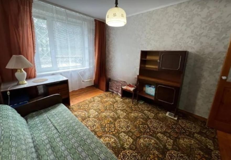 Квартира, 3-кімн., Харьков, Жуковского поселок, Жуковского проспект