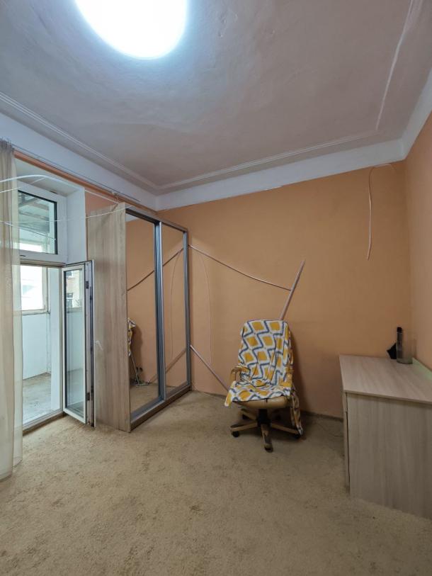 Квартира, 3-кімн., Харьков, ХТЗ, Мира