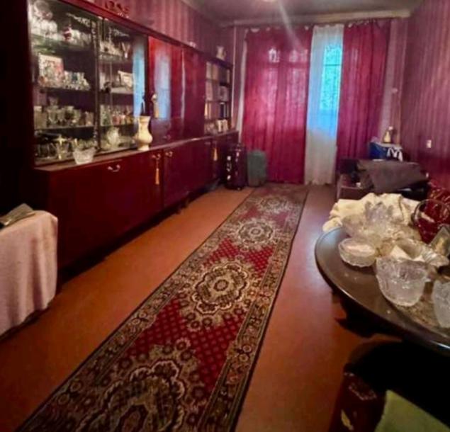 Квартира, 3-кімн., Харьков, Залютино, Золочевская