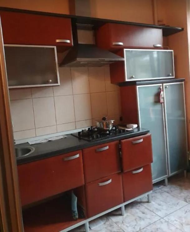 Квартира, 3-кімн., Харьков, Госпром
