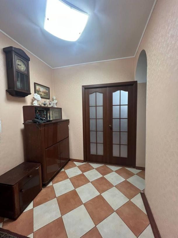 Квартира, 2-кімн., Харьков, Рогань жилмассив, 92-й бригады (Грицевца)