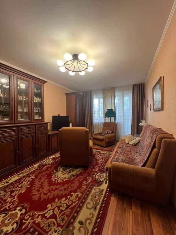 Квартира, 2-кімн., Харьков, Рогань жилмассив, 92-й бригады (Грицевца)