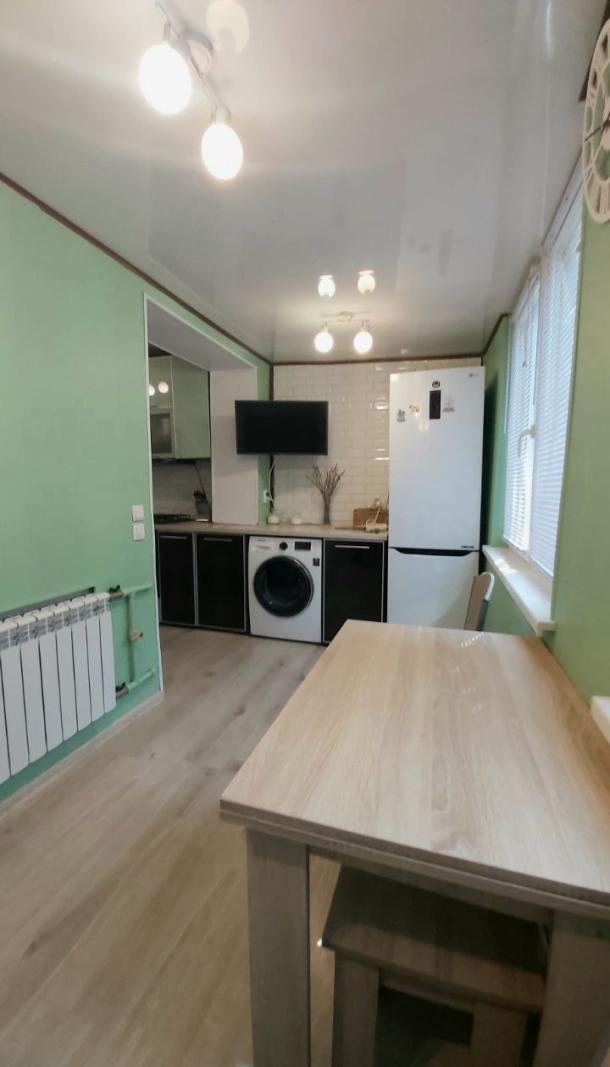 Квартира, 2-кімн., Харьков, 524м/р, Гвардейцев Широнинцев