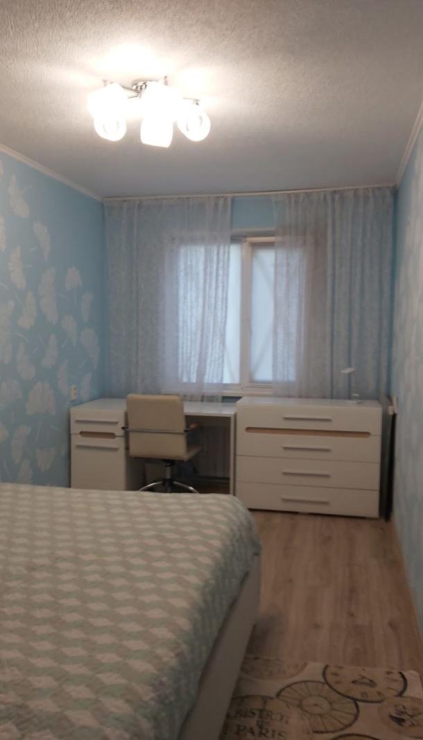 Квартира, 2-кімн., Харьков, 524м/р, Гвардейцев Широнинцев