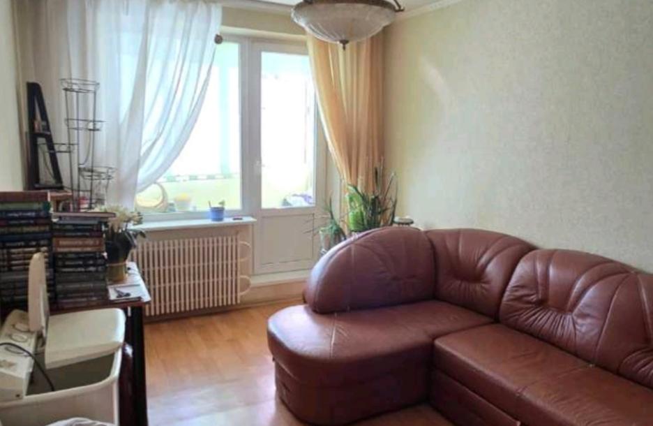 Квартира, 3-кімн., Харьков, 524м/р, Гвардейцев Широнинцев