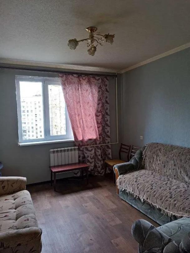 Квартира, 3-кімн., Харьков, 626м/р, Велозаводская