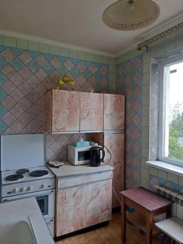 Квартира, 3-кімн., Харьков, 626м/р, Велозаводская