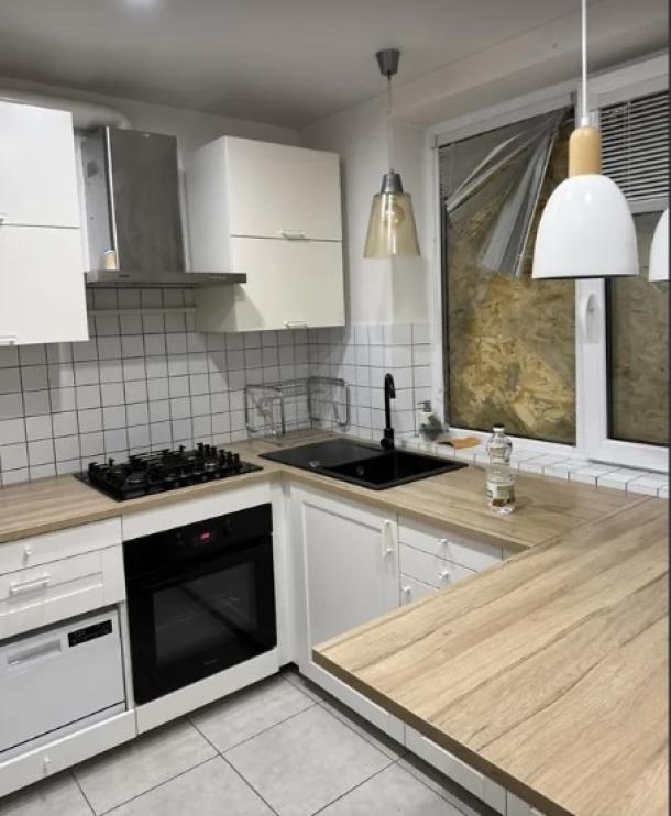 Квартира, 2-кімн., Харьков, 520м/р, Академика Павлова