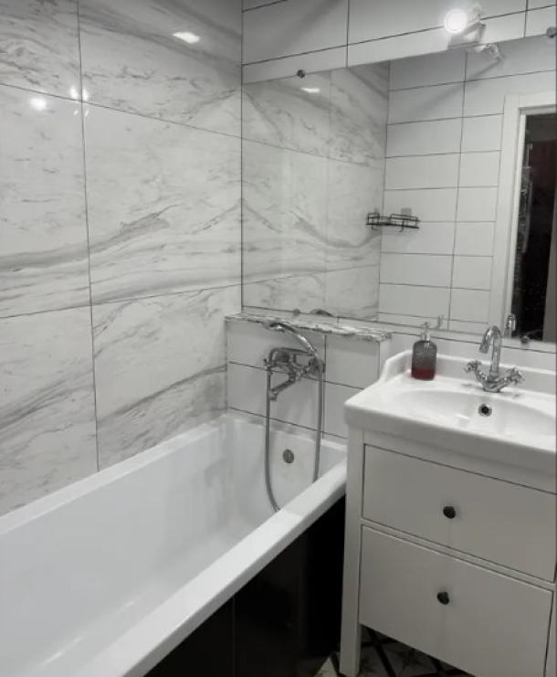 Квартира, 2-кімн., Харьков, 520м/р, Академика Павлова