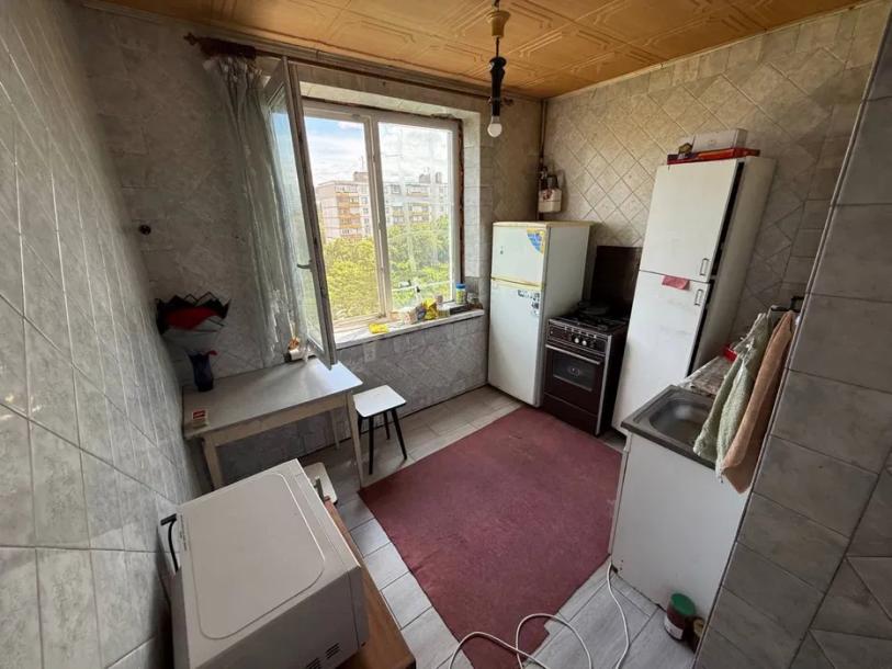 Квартира, 1-кімн., Харьков, 605м/р, Тракторостроителей просп.
