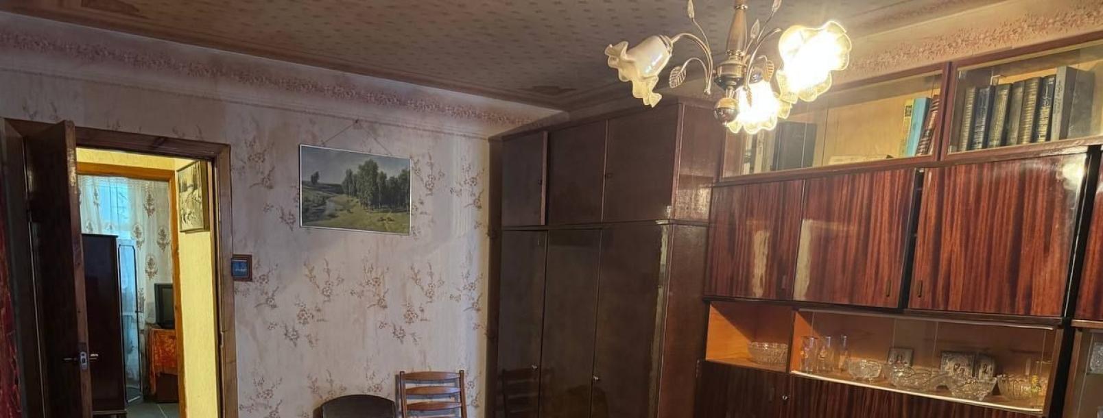 Квартира, 3-кімн., Харьков, 607м/р, Тракторостроителей просп.
