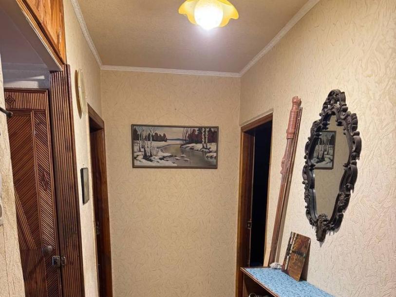 Квартира, 3-кімн., Харьков, 607м/р, Тракторостроителей просп.