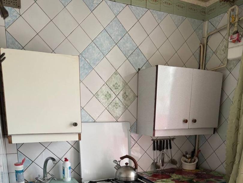 Квартира, 3-кімн., Харьков, 607м/р, Тракторостроителей просп.