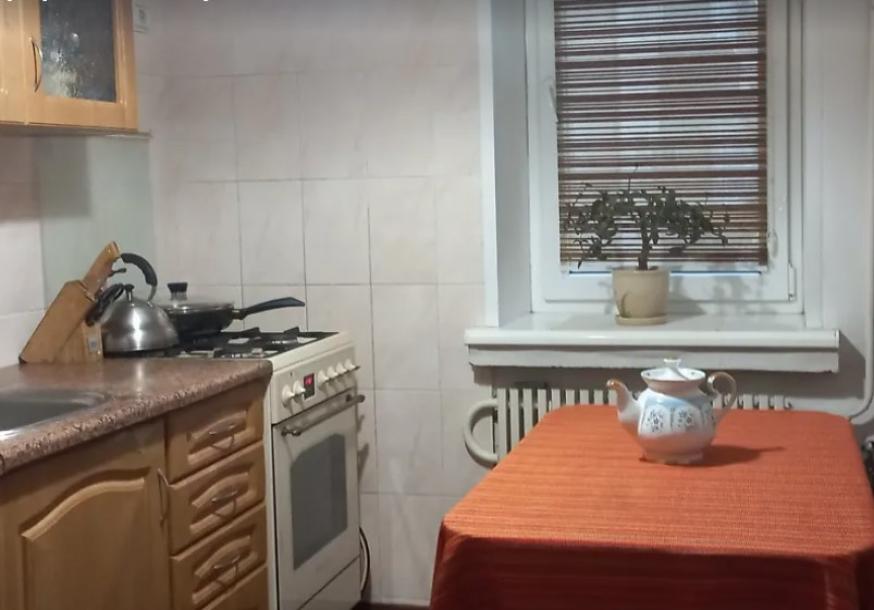 Квартира, 3-кімн., Харьков, Алексеевка, Алексеевская