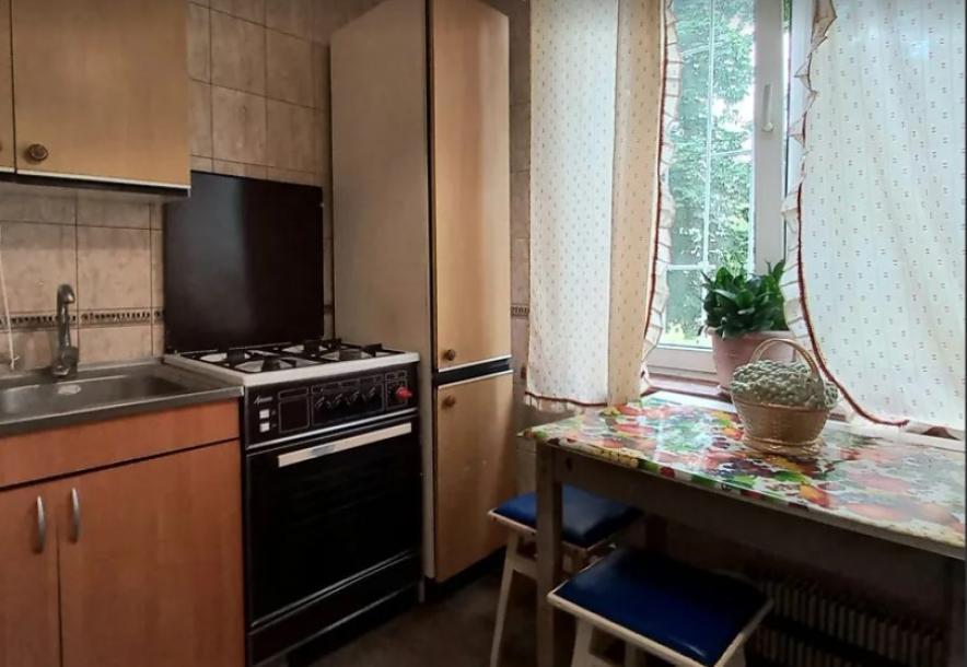 Квартира, 3-кімн., Харьков, Холодная Гора, Холодногорская (Елизарова)