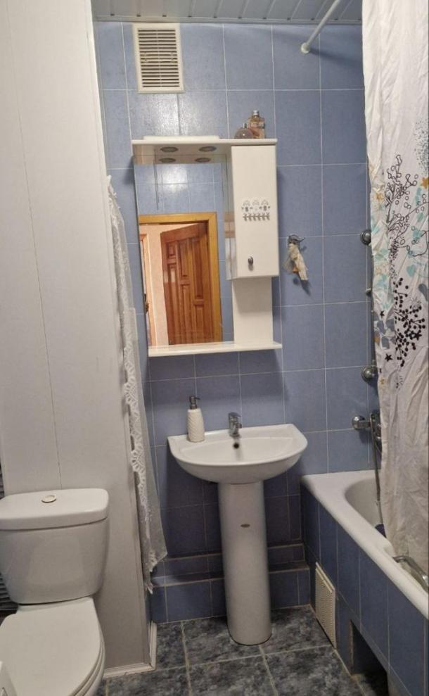 Квартира, 3-кімн., Харьков, 1 Северная Салтовка, Соборности Украины (Дружбы Народов)
