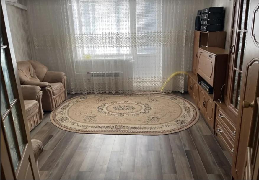Квартира, 3-кімн., Харьков, Шатиловка, Профессора Атамановского (Коломенская)