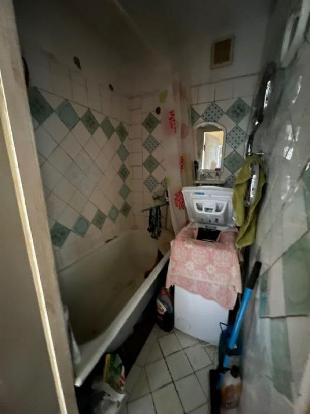 Квартира, 3-кімн., Харьков, 533м/р, Непокоренных (Героев Труда)