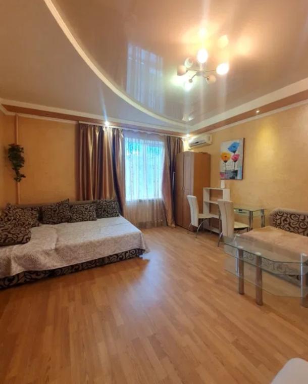 Квартира, 2-кімн., Харьков, Нагорный, Мироносицкая