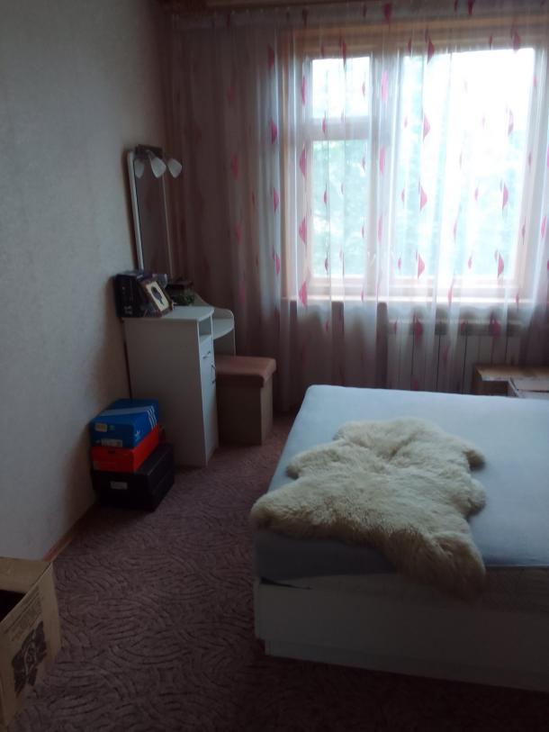 Квартира, 3-кімн., Харьков, 608м/р, Валентиновская