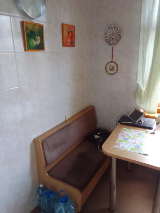 Квартира, 3-кімн., Харьков, 608м/р, Валентиновская