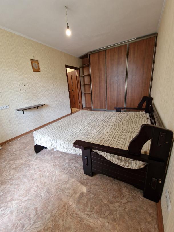 Квартира, 1-кімн., Харьков, 533м/р, Светлая