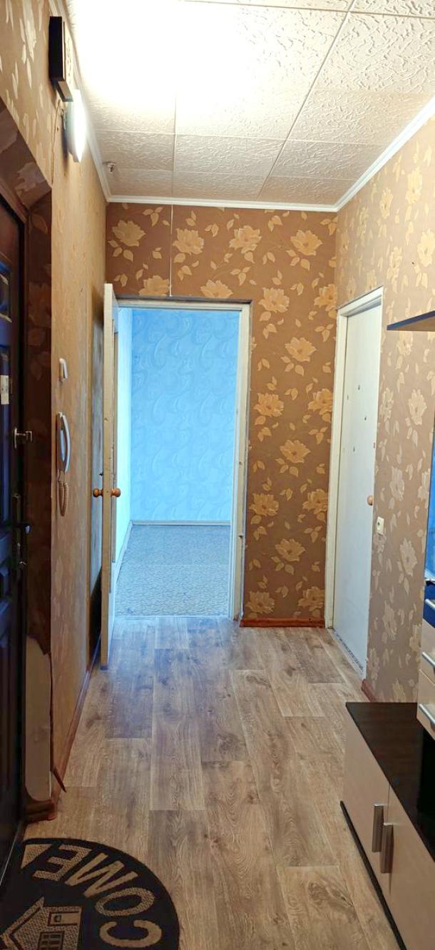 Квартира, 2-кімн., Харьков, 522м/р, Непокоренных (Героев Труда)