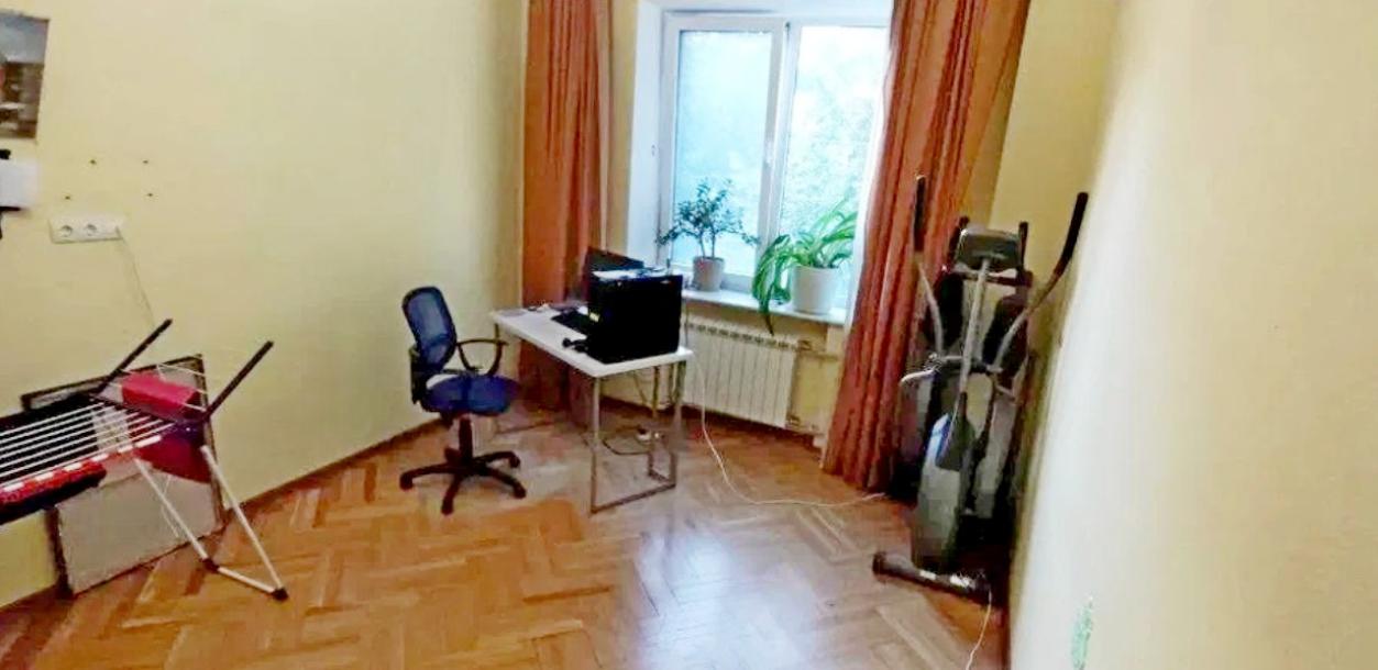 Квартира, 3-кімн., Харьков, Павлово Поле, Науки пр.