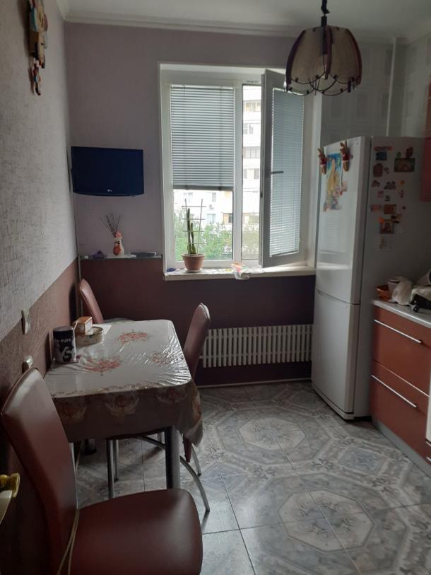 Квартира, 3-кімн., Харьков, 4 Северная Салтовка, Натальи Ужвий