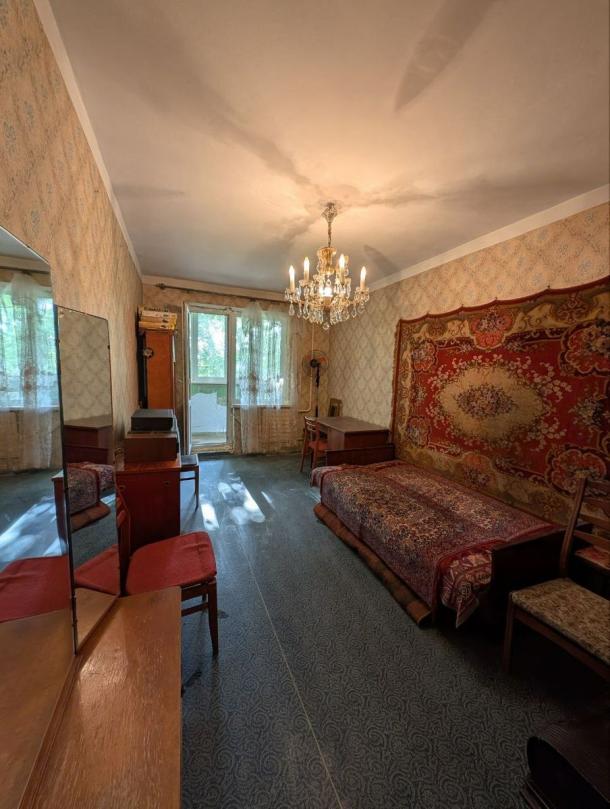Квартира, 3-кімн., Харьков, 604м/р, Тракторостроителей просп.