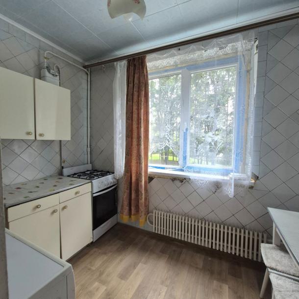 Квартира, 3-кімн., Харьков, 2 Северная Салтовка, Соборности Украины (Дружбы Народов)