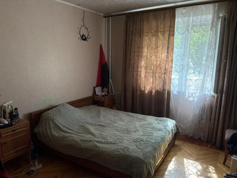 Квартира, 3-кімн., Харьков, Алексеевка, Людвига Свободы пр.