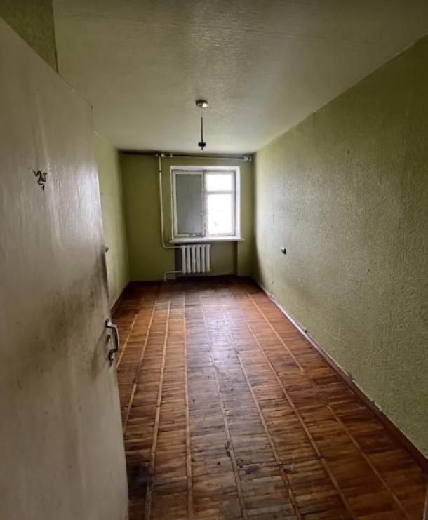 Квартира, 3-кімн., Харьков, Сосновая горка, Клочковская