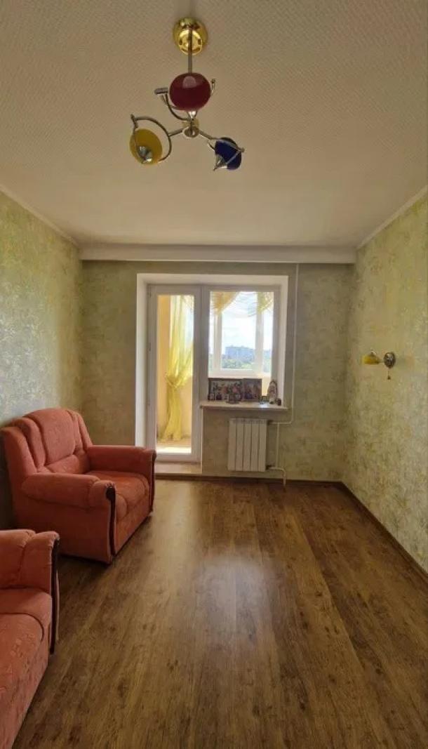 Квартира, 3-кімн., Харьков, Алексеевка, Алексеевская
