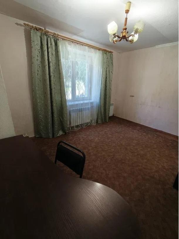 Квартира, 3-кімн., Харьков, Докучаевское, Докучаевская