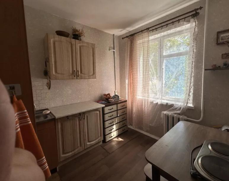 Квартира, 2-кімн., Харьков, Новые Дома, Жасминовый б-р (Слинько Петра)