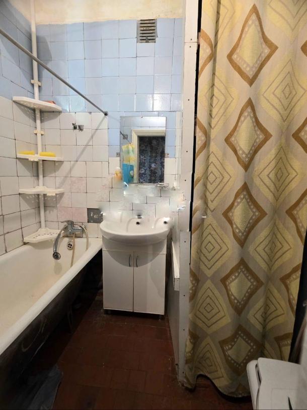 Квартира, 2-кімн., Харьков, Артема поселок, Дизельная
