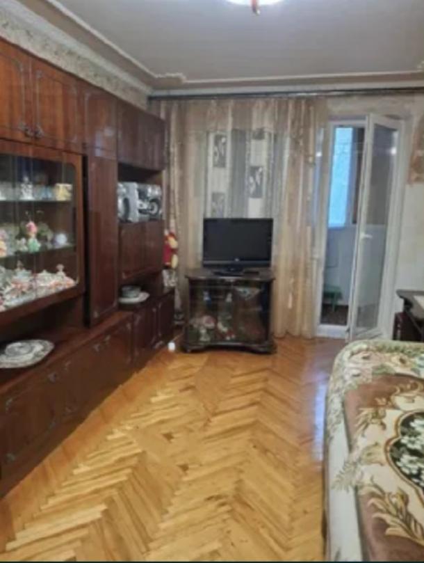 Квартира, 2-кімн., Харьков, 533м/р, Светлая