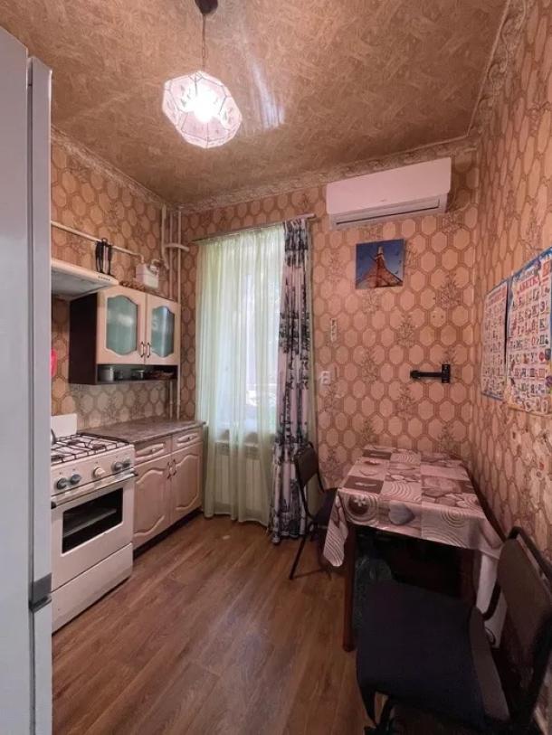 Квартира, 2-кімн., Харьков, ХТЗ, Индустриальный просп. (Фрунзе проспект)