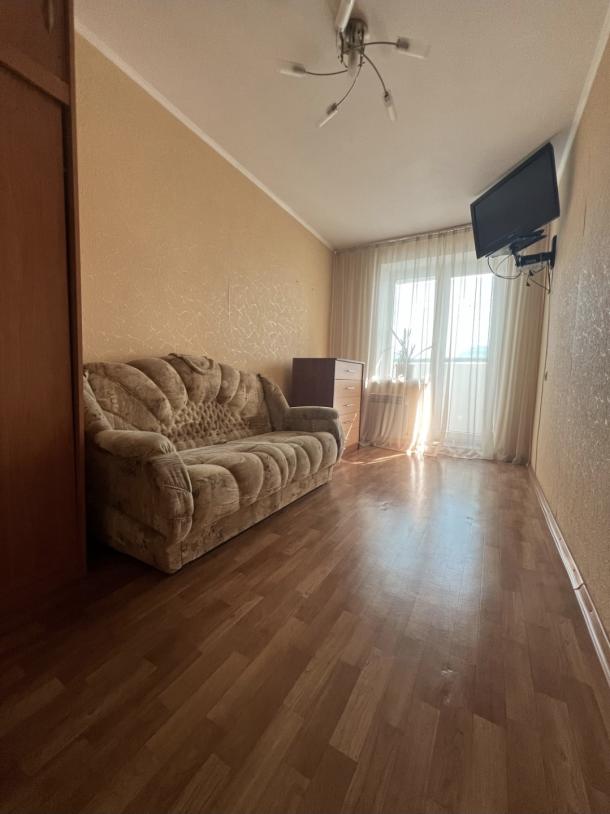 Квартира, 4-кімн., Харьков, Бавария, Петра Свинаренко