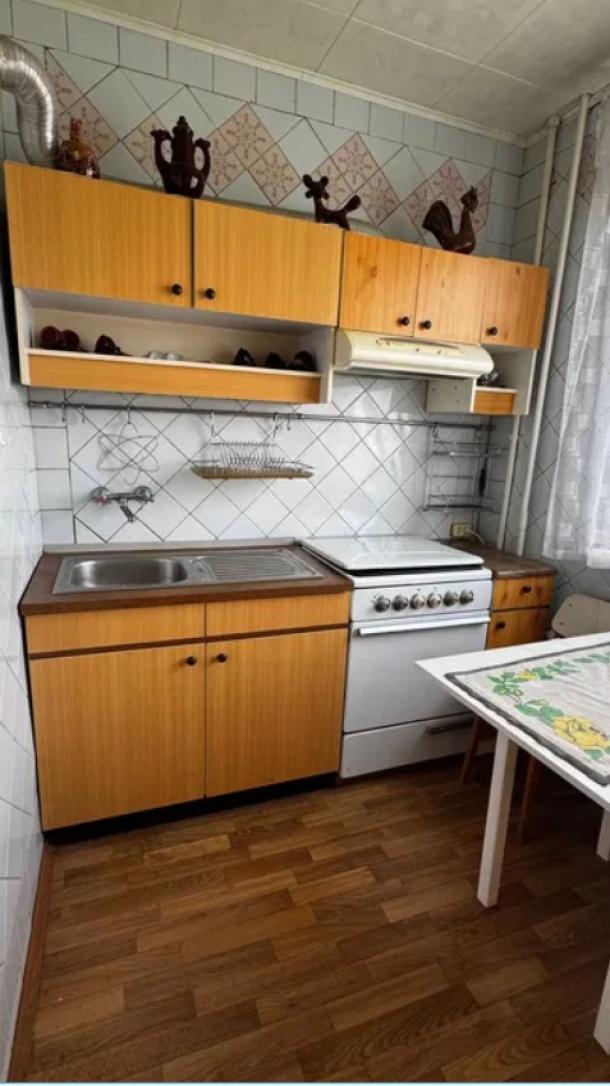 Квартира, 2-кімн., Харьков, 531м/р, Гвардейцев Широнинцев