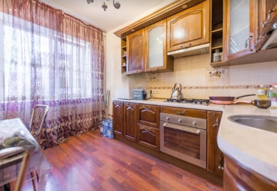 Купить квартира, Харьков, Госпром, Независимости пр. (Правды пр.)