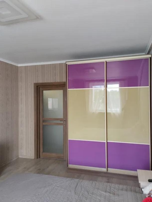 Квартира, 2-кімн., Харьков, Рогань жилмассив, Роганская
