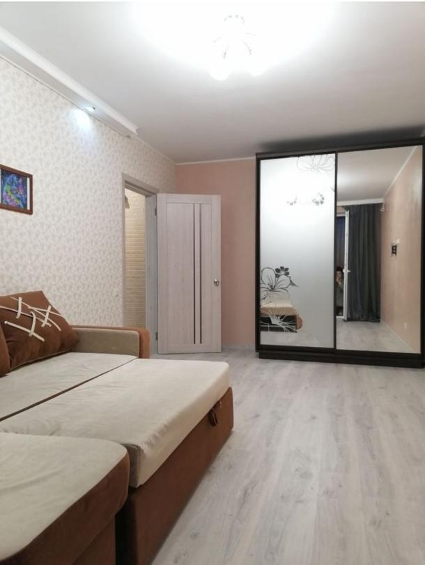 Квартира, 1-кімн., Харьков, 524м/р, Непокоренных (Героев Труда)